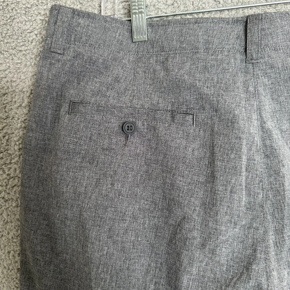 PGA Tour Golf Shorts Mens 36 Gray Stretch‎ Lightweight Flat Front Athleisure